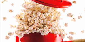 popping popcorn kitchenrama